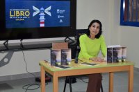 Maricarmen Vargas presenta su libro autobiogr&aacute;fico &lsquo;Mi yo destructivo&rsquo; en la Biblioteca de G&aacute;ldar