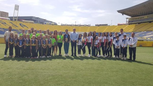 Francisco Castellano agasaja a los clubes de gimnasia de Gran Canaria tras sus participaciones en los campeonatos de España