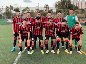 Fútbol Tercera RFEF: El Lanzarote apura sus opciones de permanencia ante un Viera sin objetivos (1-4)