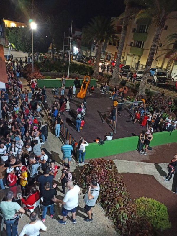 Gáldar: La tradición de los Finaos y Halloween rompen las expectativas de participación en Barrial