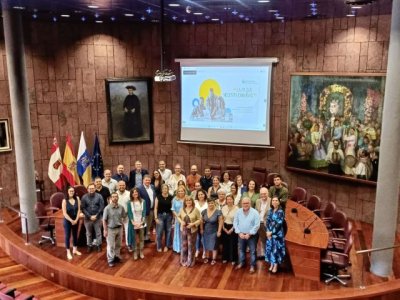 Educaci&oacute;n y CaixaBank Dualiza acercan las implicaciones de la nueva FP al sector empresarial de La Gomera