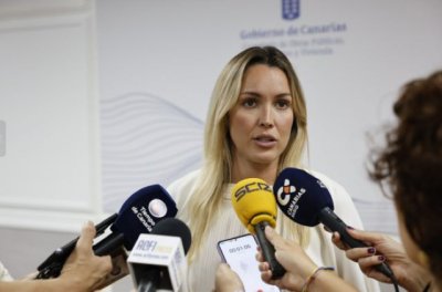 La Consejer&iacute;a re&uacute;ne a patronal y sindicatos del transporte para abordar una soluci&oacute;n dialogada sobre los servicios