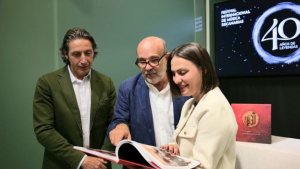 Un libro para recordar: El Festival de Música de Canarias recupera imágenes de algunos de los mejores momentos de su historia