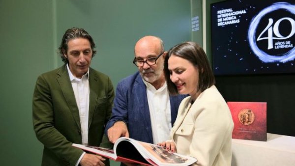 Un libro para recordar: El Festival de Música de Canarias recupera imágenes de algunos de los mejores momentos de su historia
