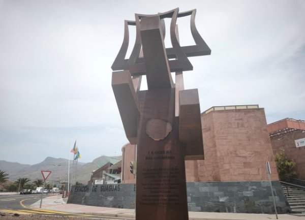 La Gomera: El Cabildo culmina la instalaci&oacute;n de una escultura conmemorativa dedicada a la Ruta Colombina
