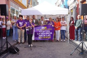 Gáldar conmemora el Día Internacional contra la Violencia hacia las Mujeres con una jornada de movilización, homenaje y compromiso