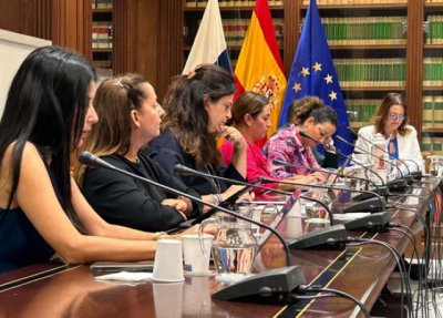 Candelaria Delgado anuncia la inminente declaraci&oacute;n de las pol&iacute;ticas sociales como servicios esenciales