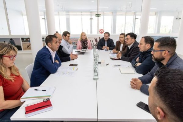 Deportes apuesta por la inclusi&oacute;n de los menores migrantes tutelados en el f&uacute;tbol base federado