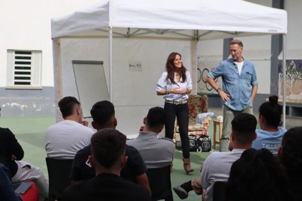 Los menores que cumplen medidas judiciales reciben formación sobre tecnologías de la información y la comunicación