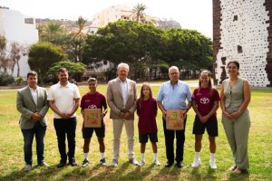 El CD Tenerife Femenino y el Cabildo de La Gomera impulsan un proyecto conjunto para la promoción del producto local
