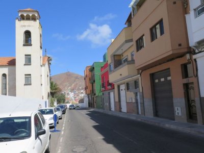 El Ayuntamiento de Gu&iacute;a reordena el tr&aacute;fico de la carretera de La Atalaya a partir de este mi&eacute;rcoles por obras de asfaltado