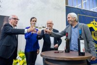 Art&iacute;culo de Opini&oacute;n: 'Una isla de vinos' por Antonio Morales