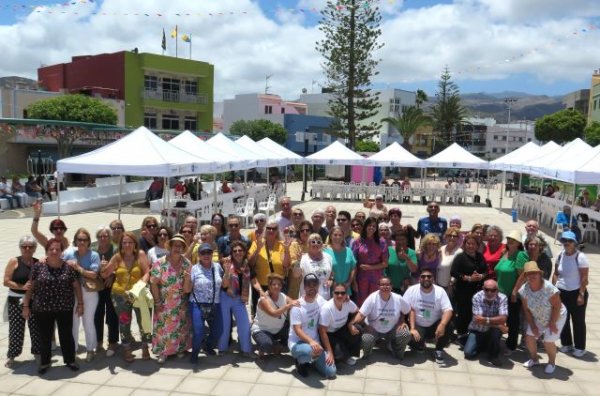 Los mayores de Guía, Gáldar y Agaete disfrutaron a lo grande durante el ‘Encuentro de Mayores’ celebrado en La Atalaya