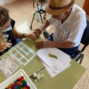 Lo mejor de la naturaleza humana y la tecnología como protagonistas ‘Psicomotricidad con robótica para mayores’