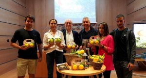Agaete pone en valor su naranja con jornadas inmersivas a los cultivos del Valle