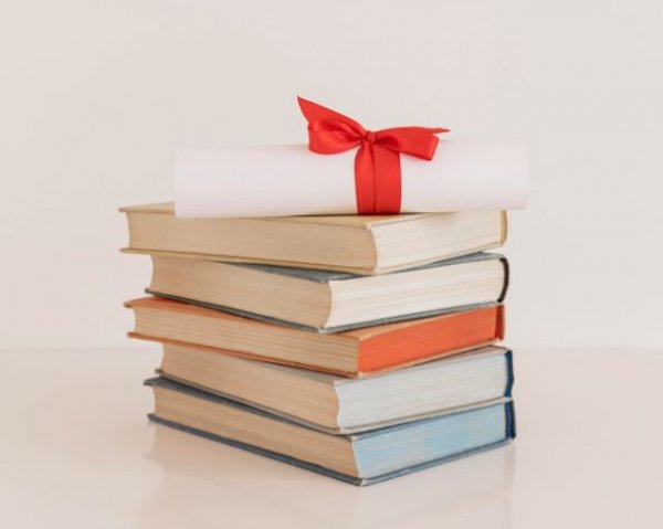Educación reconoce a los mejores alumnos y alumnas de Formación Profesional de grado superior de Canarias