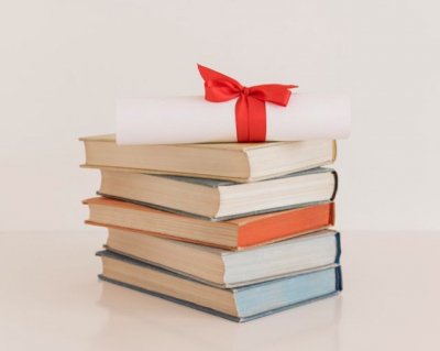 Educación reconoce a los mejores alumnos y alumnas de Formación Profesional de grado superior de Canarias