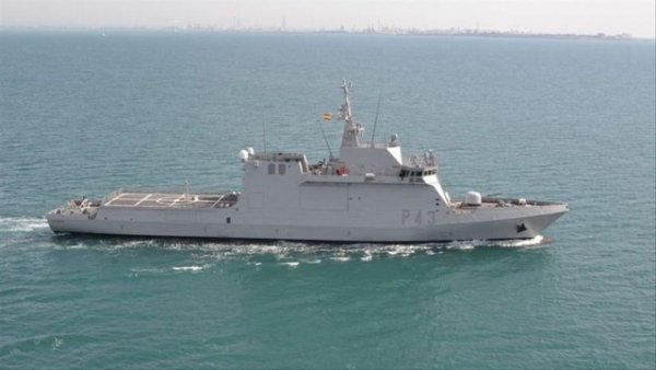 El buque de acción marítima &quot;Relámpago&quot; despliega en la Costa Occidental de África y Golfo de Guinea