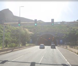 Obras Públicas adjudica por 403.000 euros la redacción del proyecto para adecuar los túneles de La Laja