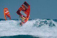 Sarah-Quita Offringa y Marc Paré se imponen en las eliminatorias simples en El Médano Windsurf Grand Slam en Tenerife