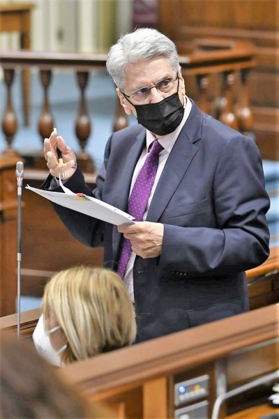 El Gobierno anuncia la convocatoria de más de mil plazas de personal funcionario en los próximos meses