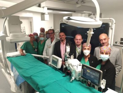 El HUC estrena nueva sala de hemodin&aacute;mica para procedimientos m&eacute;dicos complejos