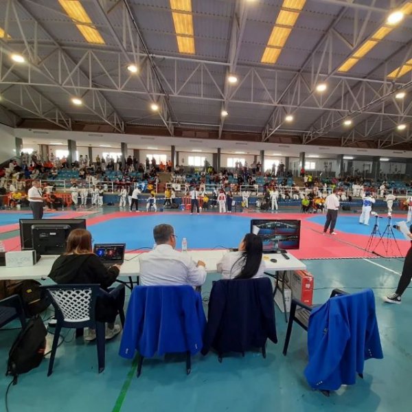 Villa de Firgas: Se celebró el VI Open Taekion Firgas de Taekwondo, con competidores de Canarias y Portugal.