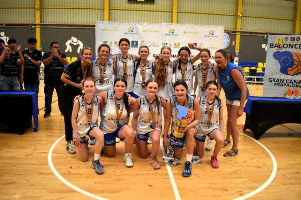 Glanmire, campeón del II Torneo Internacional de Baloncesto Femenino Sub14, en una final de infarto