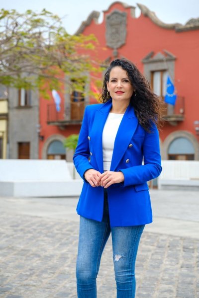 Gu&iacute;a: Ainhoa Mart&iacute;n Luj&aacute;n pregonar&aacute; hoy viernes, las fiestas de La Virgen 2024