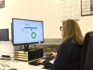 El Hospital Doctor Negr&iacute;n implanta la telemedicina para el seguimiento de pacientes en di&aacute;lisis peritoneal