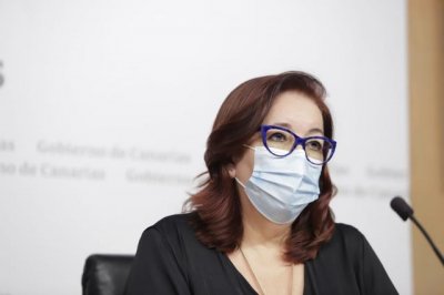 Armas se reúne con la comunidad educativa y las alcaldías de los municipios afectados por el volcán