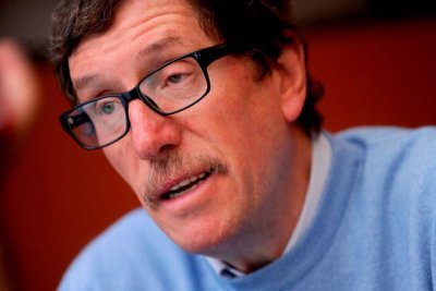 El historiador Nicol&aacute;s Gonz&aacute;lez Lemus presenta en la Casa de Col&oacute;n su nuevo libro sobre la pirater&iacute;a inglesa en Canarias