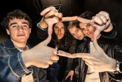 M&uacute;sica: Lipstereo te ofrece 'Peque&ntilde;as naves espaciales' y el Rock se vuelve emocionante (V&iacute;deo)