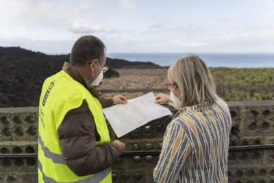 El Gobierno regional destina 8,5 millones para compensar los efectos del volc&aacute;n en el sector platanero