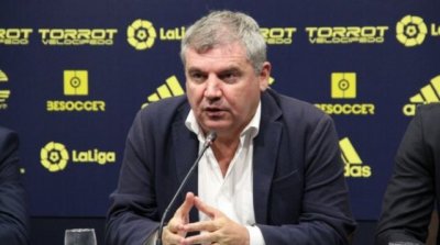 Manuel Vizcaíno vuelve a pedir a Luis Rubiales que arregle el VAR