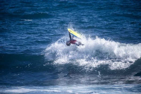 Armide Soliveres se luce en el nacional de bodyboard de Arucas