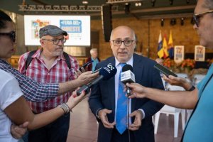 Antonio Morales insta a continuar potenciando el consumo del producto local para consolidar el desarrollo del sector primario
