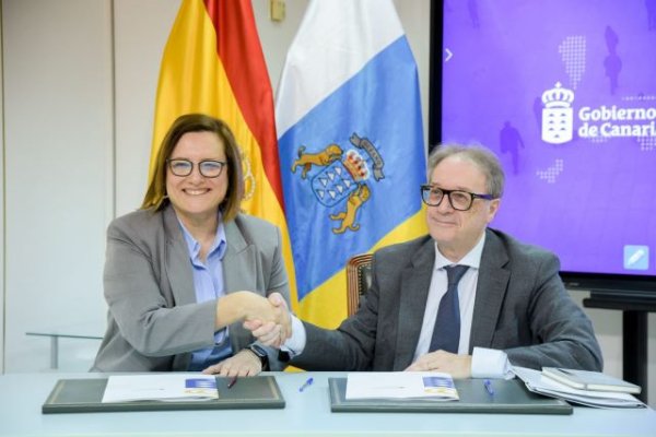 Bienestar Social y la Fundación “la Caixa” renuevan el compromiso de mejora de servicios en los centros de mayores