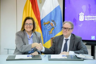 Bienestar Social y la Fundaci&oacute;n &ldquo;la Caixa&rdquo; renuevan el compromiso de mejora de servicios en los centros de mayores