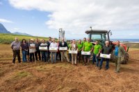 Los productores de cebolla de G&aacute;ldar modernizan sus cultivos con tecnolog&iacute;a vanguardia