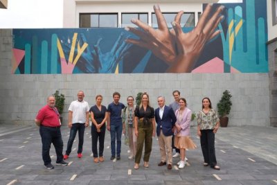 Los responsables de los Festivales que acuden a MAPAS se interesan por algunos de los Centros Culturales del Cabildo