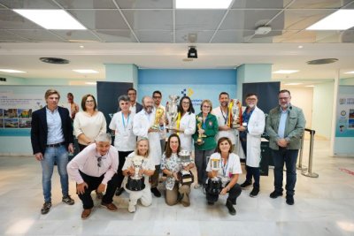 La exposición de los trofeos de la Selección Española de Fútbol llega al Hospital Materno Infantil de Canarias