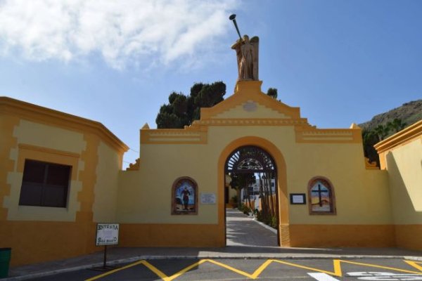 Gáldar: El Ayuntamiento aumenta los horarios del cementerio por el Día de los Difuntos