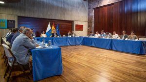 Gobierno y ayuntamientos avanzan en el dise&ntilde;o de un nuevo FDCAN con la cobernanza como eje central