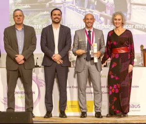 El IES María Pérez Trujillo recibe el Premio Estrategia Naos 2021 por el fomento de estilos de vida saludables