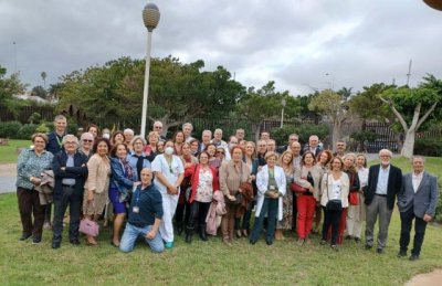 El HUC celebra un acto de homenaje a los profesionales que se han jubilado en 2022