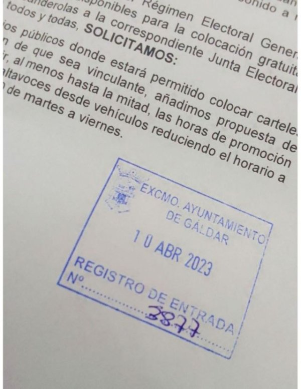 Podemos Gáldar solicita al Ayuntamiento de Gáldar limitar el uso de cartelería electoral para los comicios de Mayo