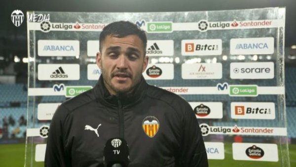 Maxi Gómez, expulsado por &#039;intimidar&#039; a un asistente en el túnel de vestuarios