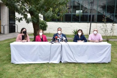 Sanidad comienza en La Palma un estudio para analizar el impacto del volcán en la salud