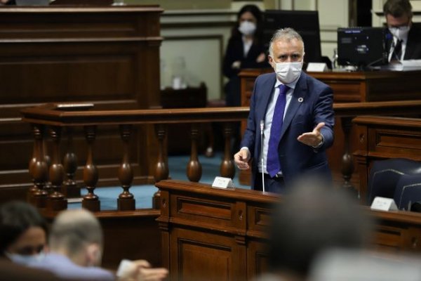 Torres: “Combatir la COVID, la recuperación económica y la reconstrucción de La Palma son los retos de 2022”